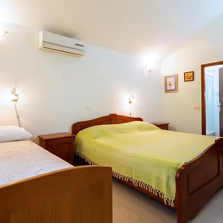 & Konoba Tomic Pensión 4*